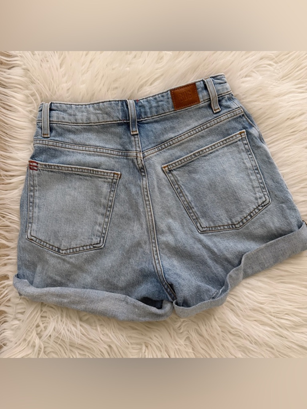 BDG Light Wash High-Rise Rolled Hem Denim Shorts - Picture 6 of 8